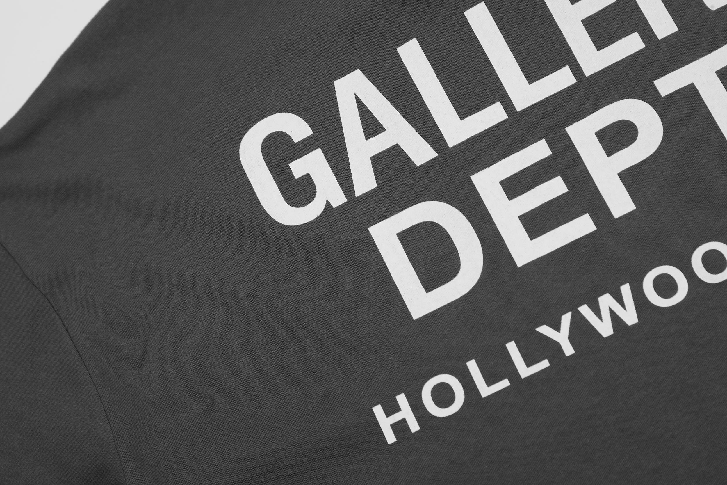 GALLERY DEPT New T-shirt D23