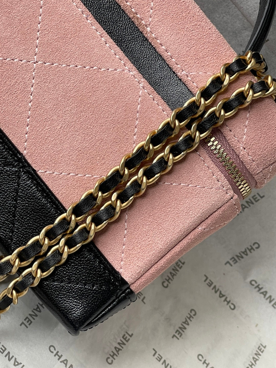 Chanel 2026 Vanity Bag 19.5cm Pink mix Black Suede Leather