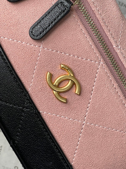 Chanel 2026 Vanity Bag 19.5cm Pink mix Black Suede Leather