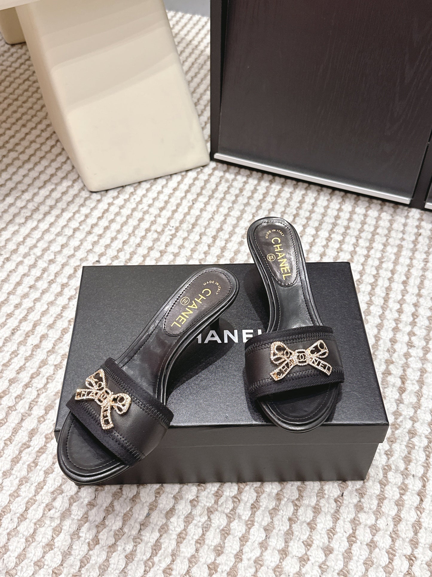 CC 26s Stiletto Sandals 55 Black Leather 652573
