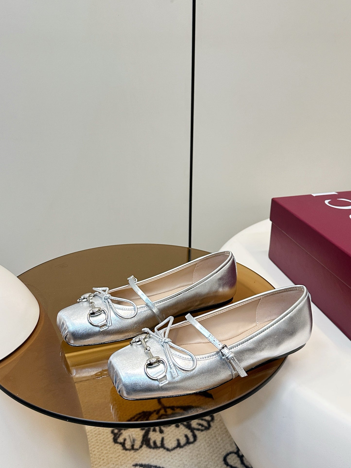 GG 26SS Ballet Flats Silver Metallic Sheepskin 645708