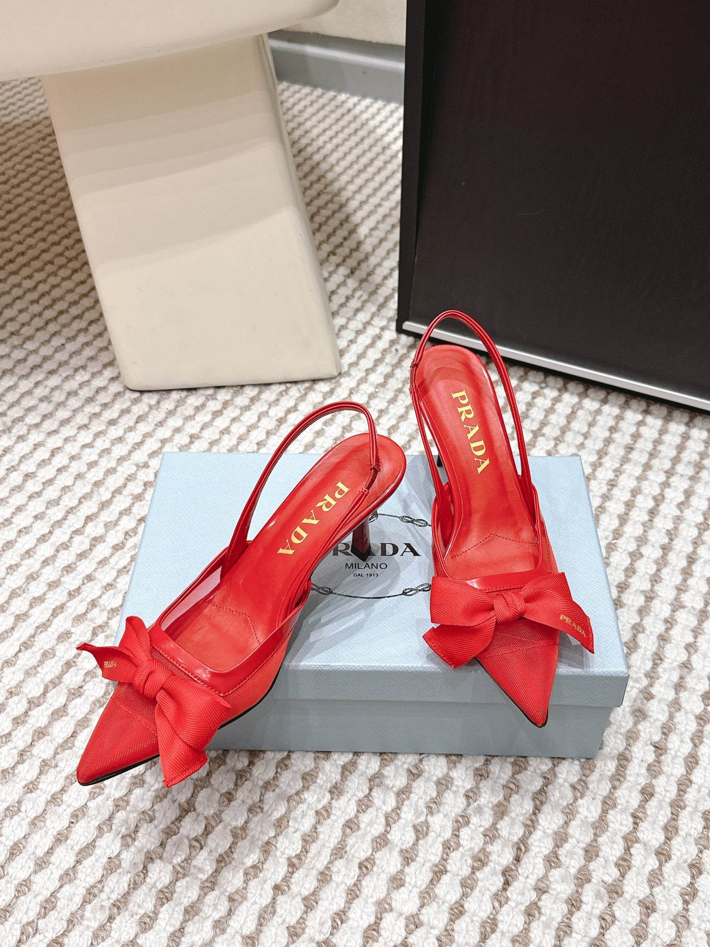 PRA 2026S Slingback 70 Scarlet Red Mesh Leather 657733