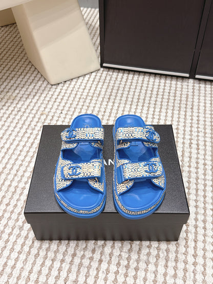 CC 26s Sandals Blue Beige Leather Raffia 632398