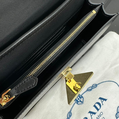 Prada 2026 Embleme Shoulder Bag 24.5cm Calfskin