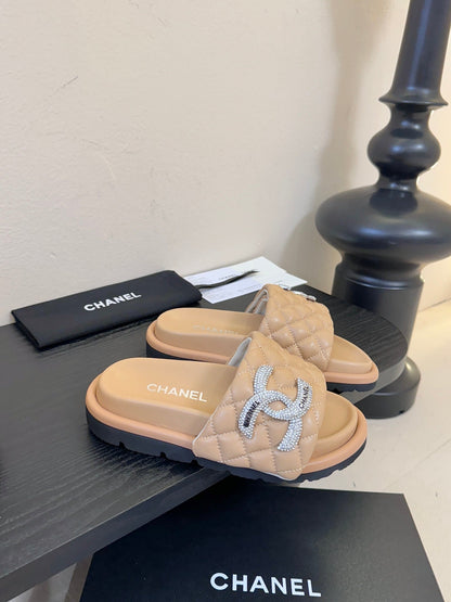 CC 26s Slippers Beige Sheepskin 627177