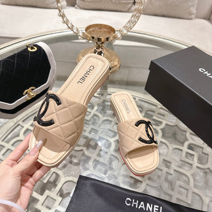 CC 26s Platform Slippers Beige Sheepskin 627070