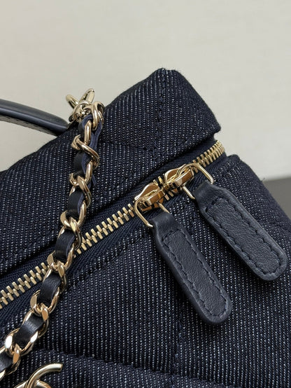Chanel 2026 Vanity Case 19cm Blue Denim Leather