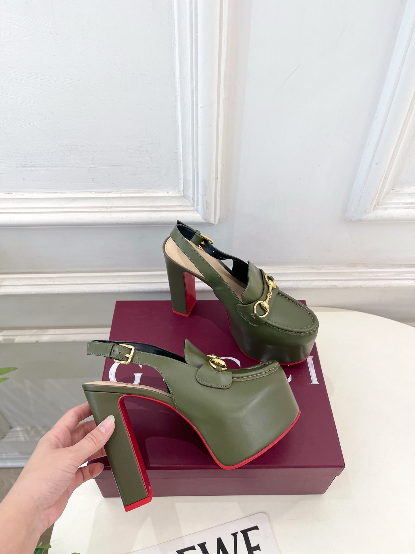 GG 26SS Platform Sandals 130 Green Sheepskin 640264
